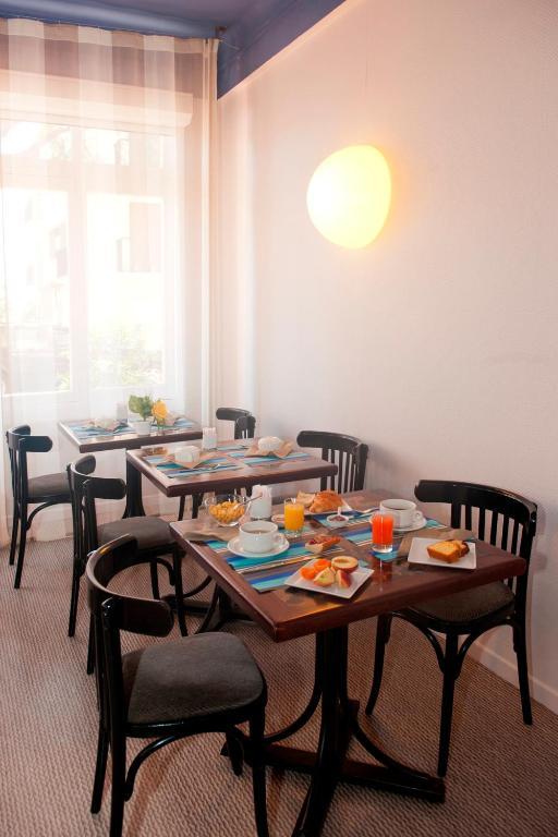 ארגלס-סור-מר Hotel Beau Rivage מראה חיצוני תמונה